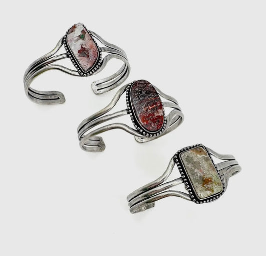 Handcrafted Kashi Crazy Lace Agate Cuff Bracelet